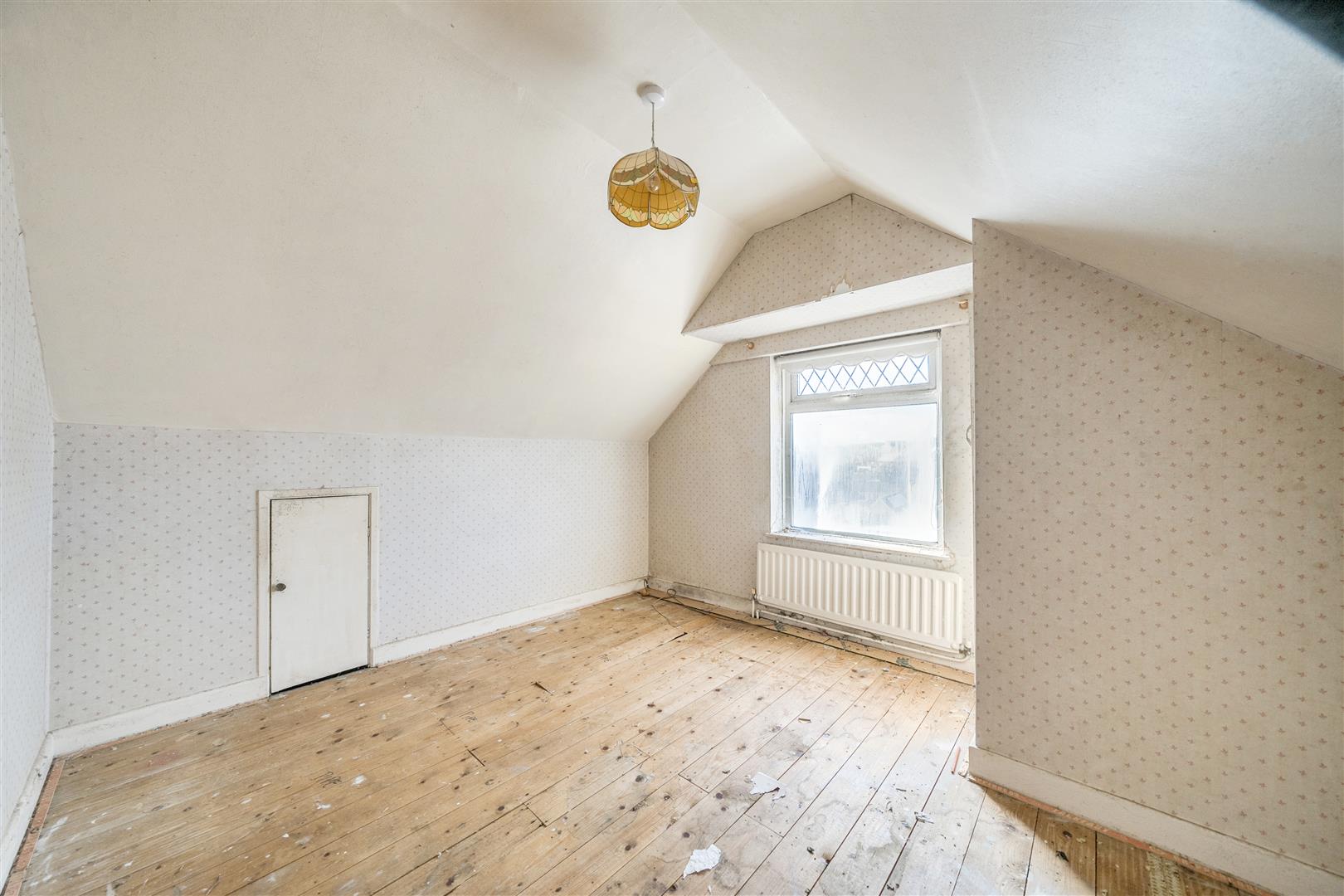 Cleveland Avenue, Mumbles, Swansea, SA3 4JD